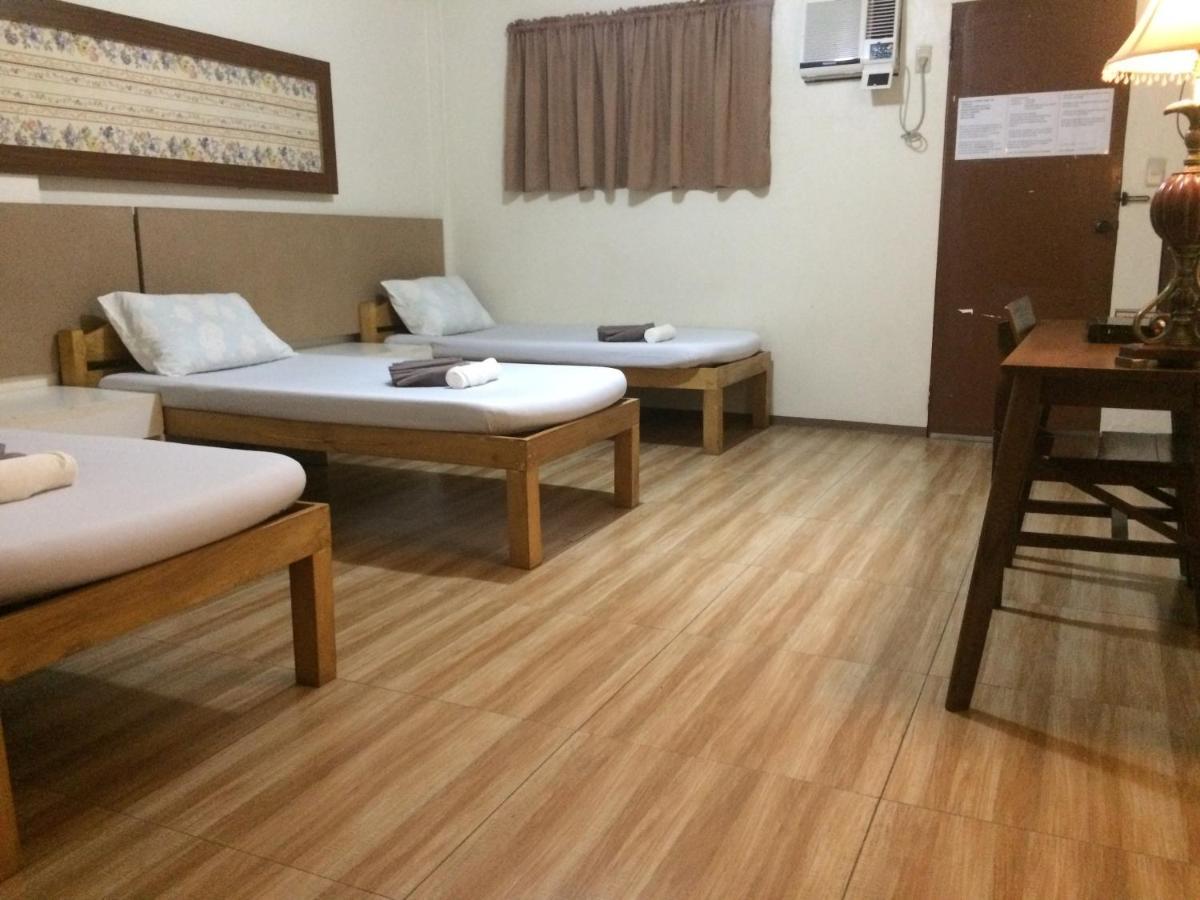 Crisfil'S Lodge Incorporated Dumaguete City Kültér fotó